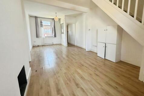 6df99acb-5c906555...