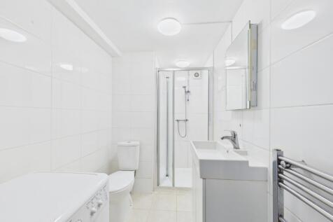 CAM02119G0-PR0494-STILL005