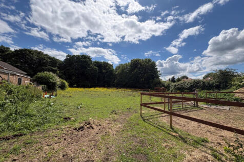 Land - For sale by auction