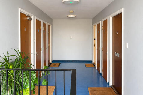 Stretton Lodge , 111 Gordon Road, London photo 3