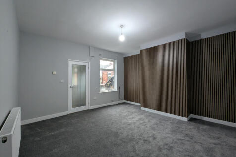 PXL_20251218_122807235