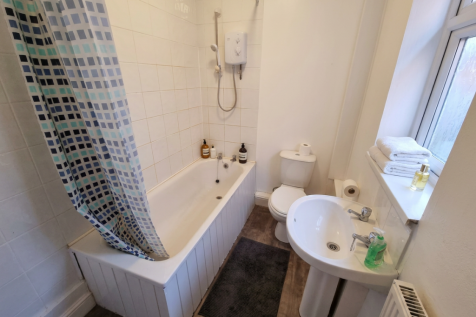 7 Northway, Leamington Spa photo 5