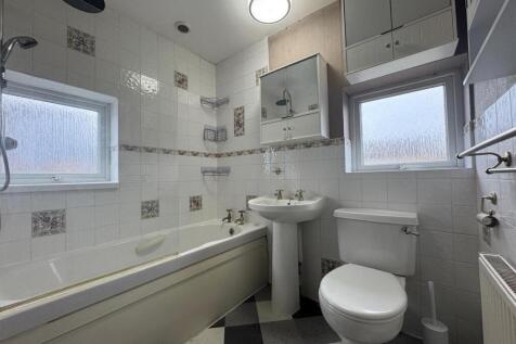 3c0fef5c-d3b1-4c49-8880-540dc1c30856.jpg