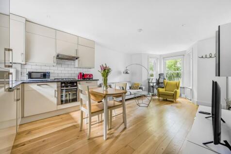 London, W9 - property photo