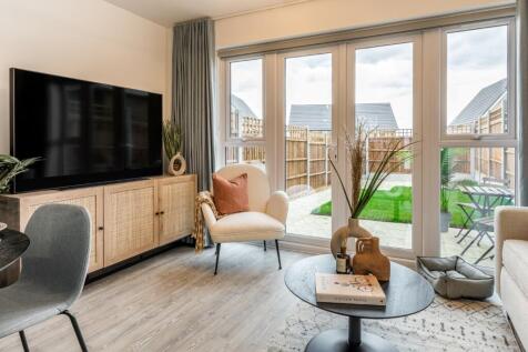 2-bed semi-detached on Leaf Living at Allium Park, Guildford, GU23, Ripley, £2,100/mo
