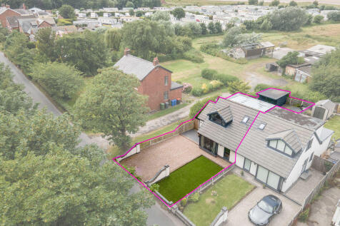 Front corner aerial