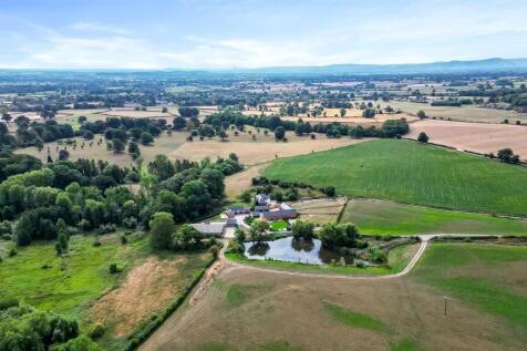 , Great Fernhill Barns Gobowen, Nr Oswestry, SY11 