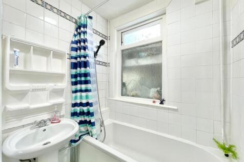 WhatsApp Image 2025-09-18 at 14.06.22 (3).jpeg