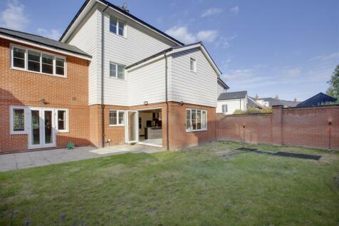 1 Froxfield Way, HP11 1GR-13.jpg