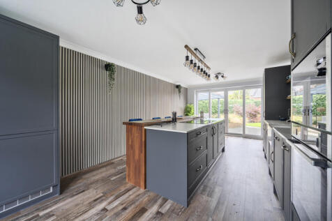 -68e52fb0624b8-l-1362490-1-68e0005f3e9ef