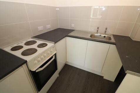 Kitchen..JPG