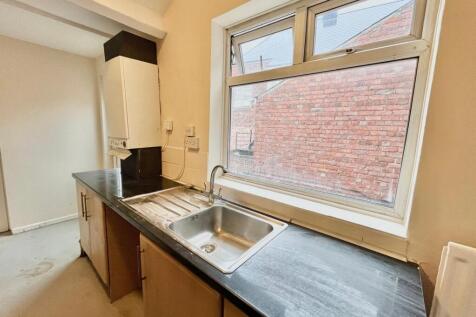 Prince Consort Road, Gateshead,NE8 photo 5