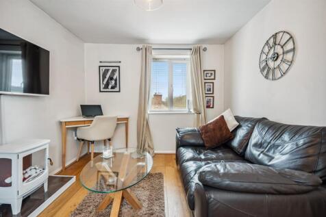 Snug-Study to rear window.jpg