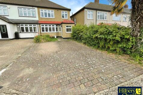 Hornchurch, RM11 - property photo