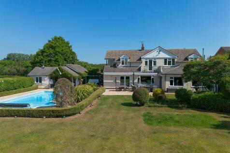 Thicknall Cottage Clent 1.jpg