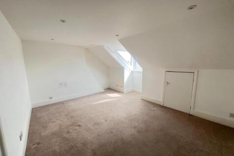 living room 2 - bayford road.jpeg