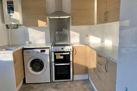 6 The Firs Kitchen Dining.jpg