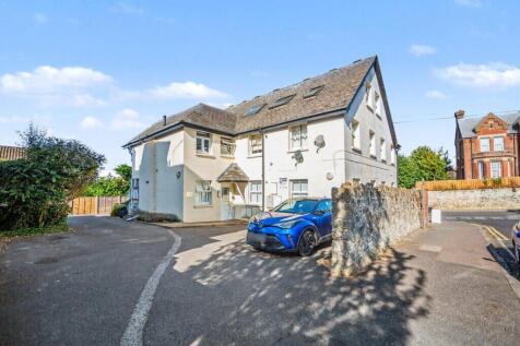 Oxden Court - Front