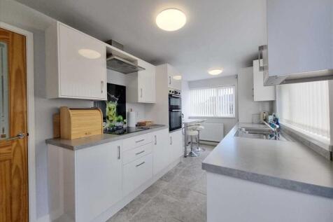 Breakfast Kitchen: