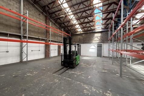 Light Industrial to rent Image 6