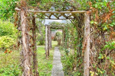 External Lifestyle Photograph