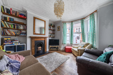 1350044-8-68c2c5b...