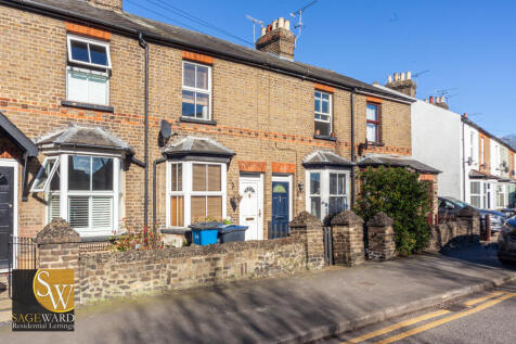 2-bed terraced on Star Street, Ware, Hertfordshire, SG12, £1,800/mo