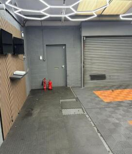 Warehouse to rent Image 6