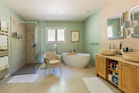 Alain Reyanud Photo - Languedoc