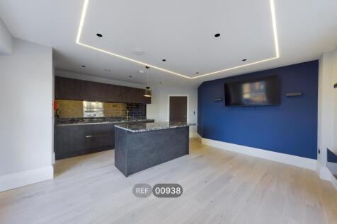 Kitchen/Living area