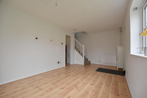 Wanmer Court, Birkheads Road, Reigate, Surrey photo 4
