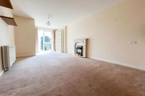 Parry Court, Hazel Grove, Mapperley photo 4