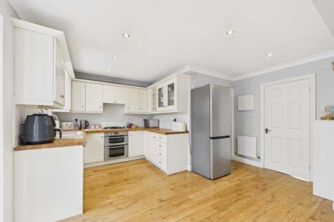 CAM04092G0-PR0083...