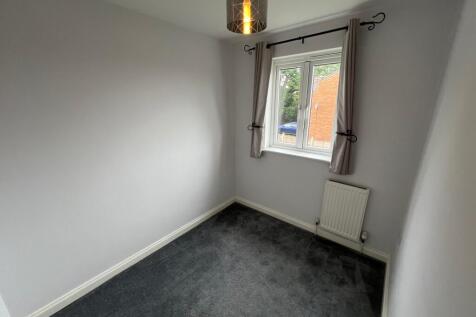 Seacroft Close, Grantham, NG31 photo 5