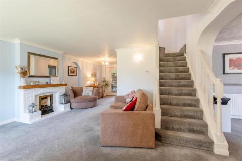 8687430-interior08.jpg