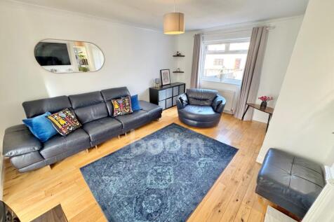 Reform Street, Beith lounge pic