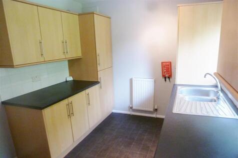 Alexandra Road, LS28 photo 4