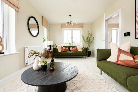 Bright, dual aspect living