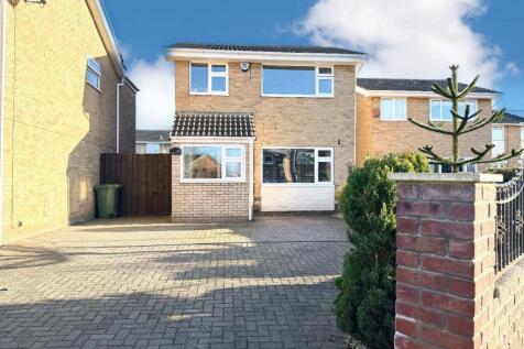 Stockton-on-tees, TS18 - property photo