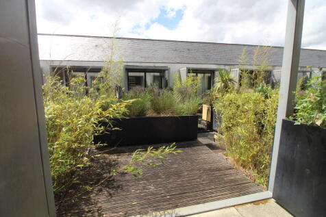 Terrace T202606101152.jpg