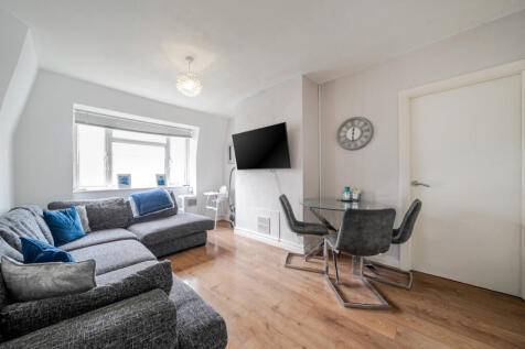 1326372-3-6880c8b...