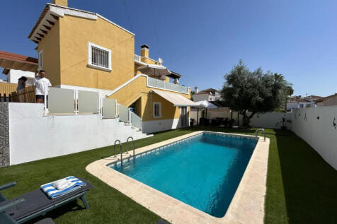 San Miguel de Salinas 3 bed 3 bath Villa 