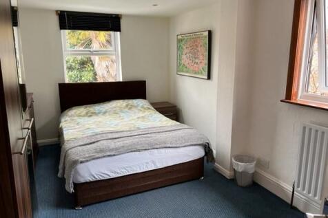 Room 3.jpg