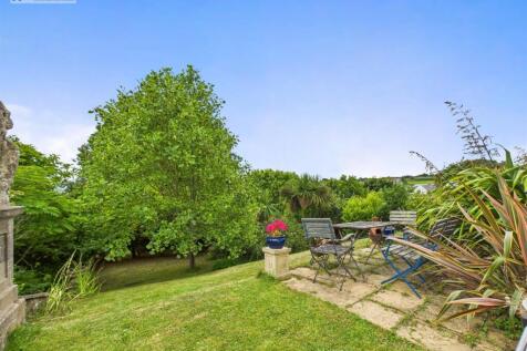 Garden and patio.jpg