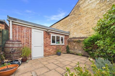 Garden &amp; Garage