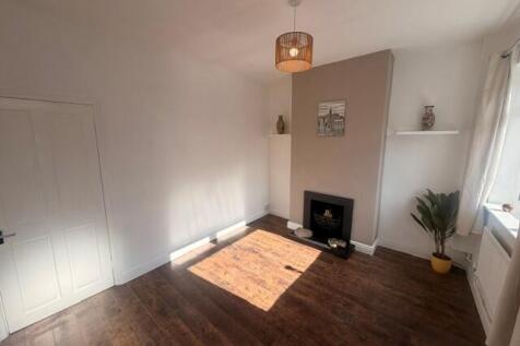 Middlewich Road, Northwich, CW9 photo 5