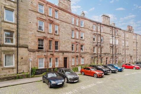 5(Flat2)SmithfieldSt