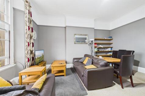 Flat 4, 21 Tyndalls Park Road, Clifton, Bristol BS