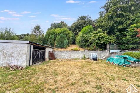 REAR GARDEN MAIN