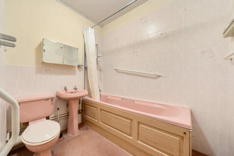 1365711-15-68e8f4...